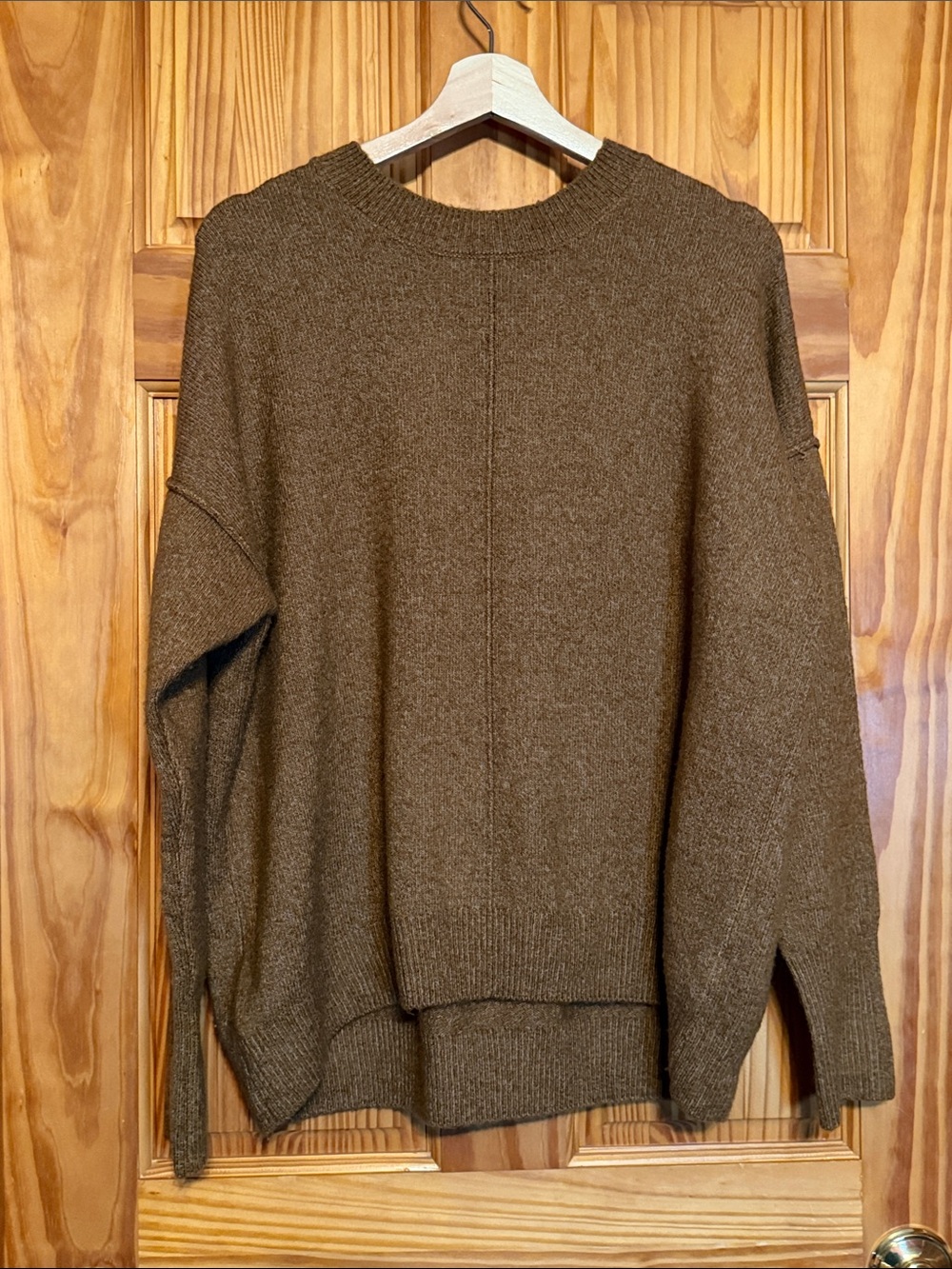 Vince Camuto Olive-Brown Crewneck Knit Sweater